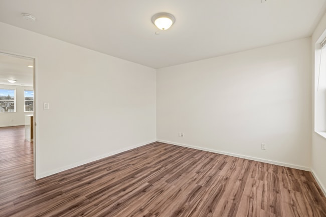 Photo - 820 N 48th St Unidad 142B
