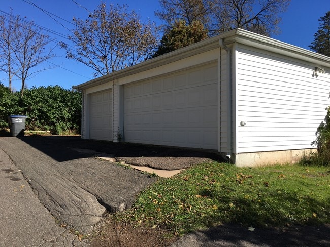 3 car garage - 2417 E 3rd St