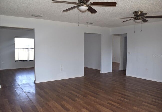 Photo - 463 Marion Oaks Dr