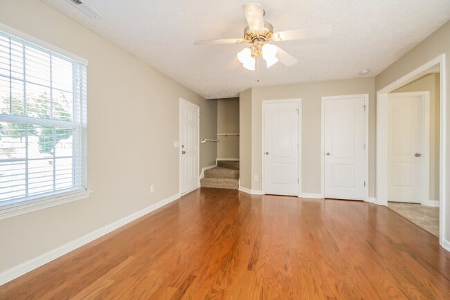 Photo - 328 Slippery Rock Dr