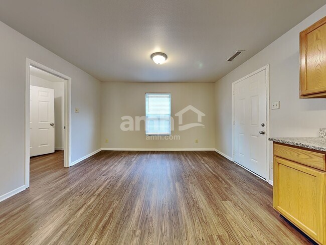 Photo - 1516 Bray Dr