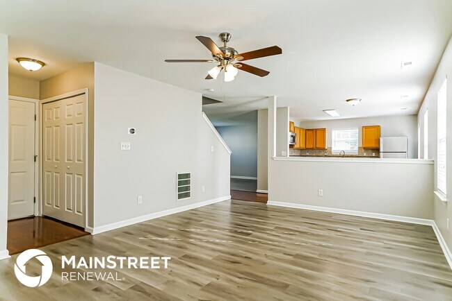 Photo - 4201 Springfield Creek Dr