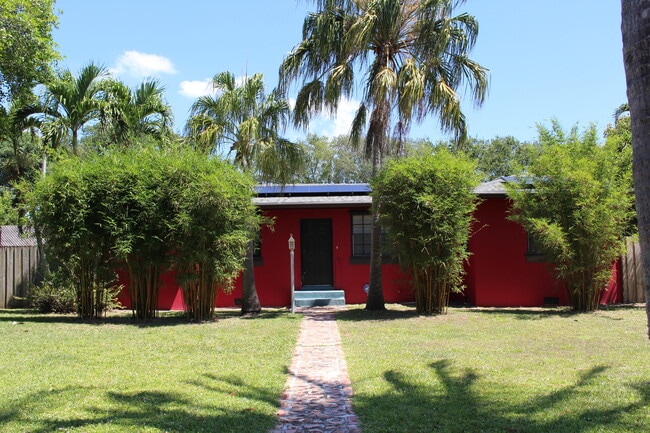Building Photo - 225 Gulfstream Blvd