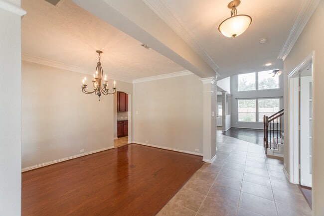 Photo - 9402 Empress Crossing Dr