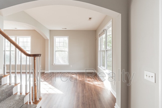 Photo - 13843 Porter Creek Rd