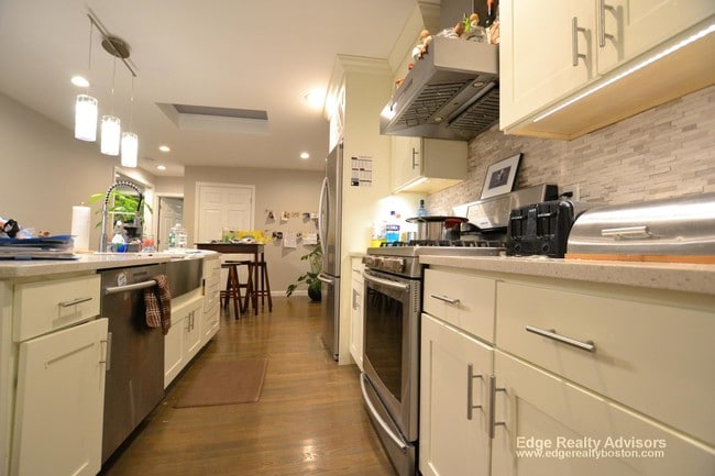 Photo - 38 Kenrick St Unit 2