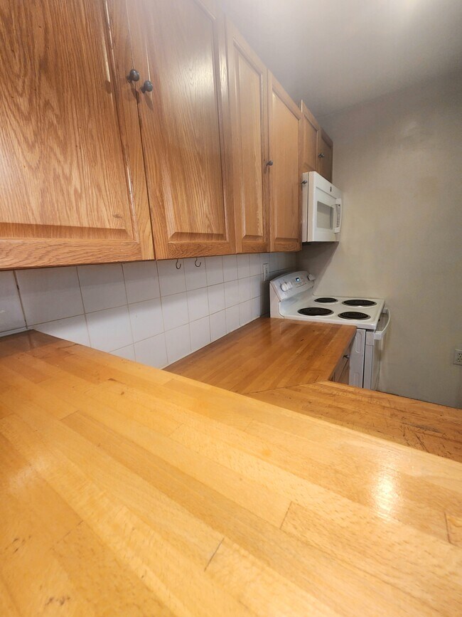 Photo - 1533 N Bouvier St Unit B