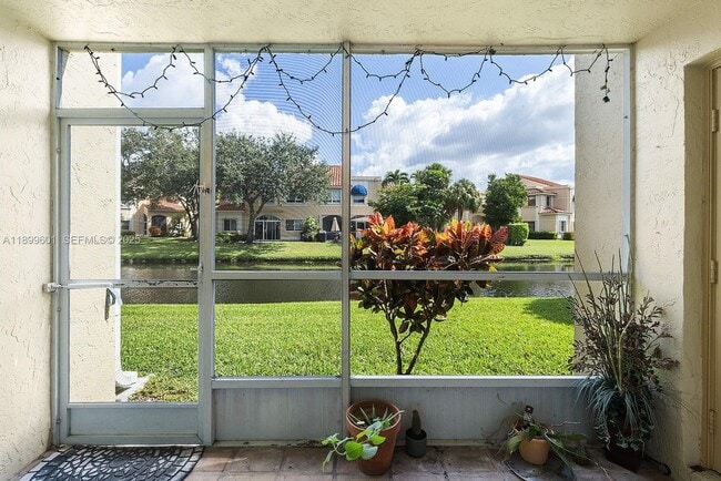 Photo - 428 Lakeview Dr