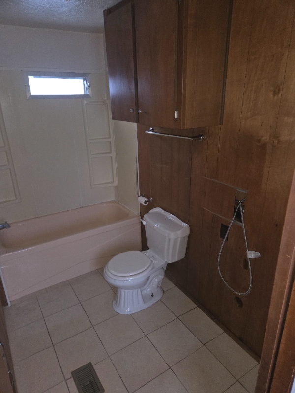 Photo - 8464 Cleveland Ave NW