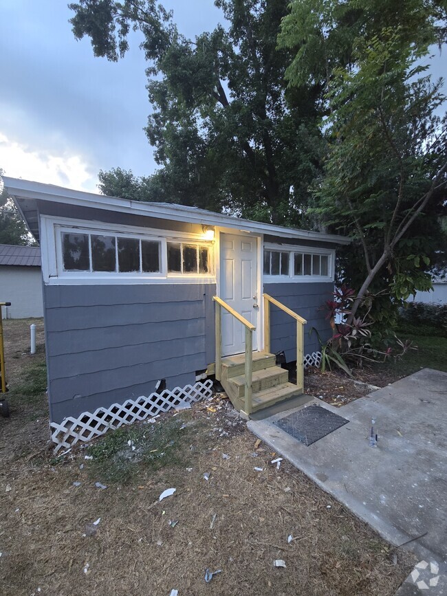Building Photo - 5810 US-92 Unit 165 Rental