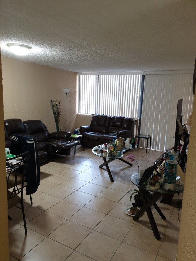 Photo - 10500 SW 108th Ave Unit B211