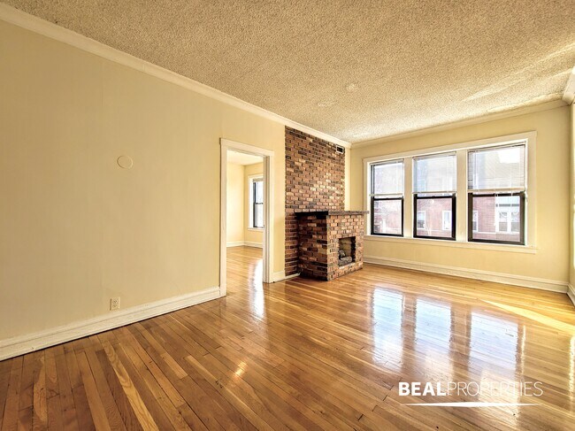 Photo - 3519 N Racine Ave Unit 3E