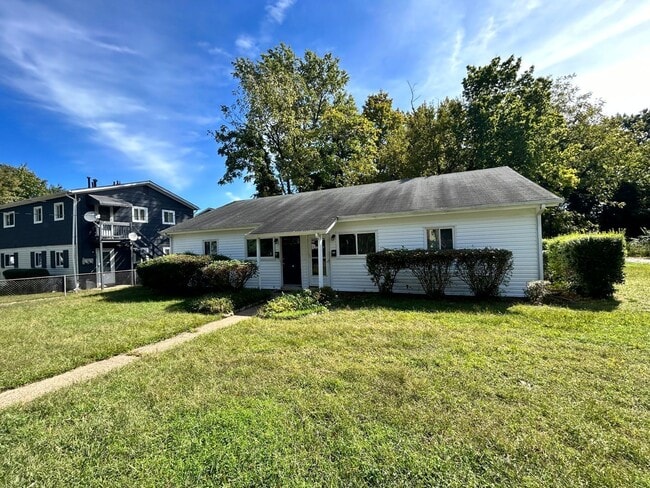 Photo - 3303 Branch Ave