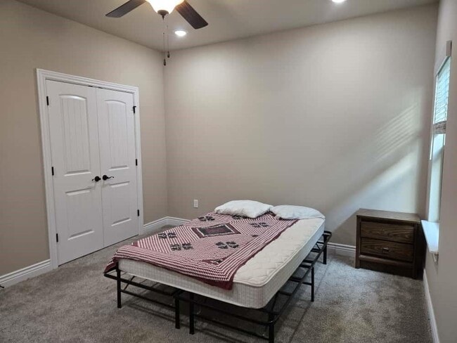 Photo - 2616 N Justin Dr