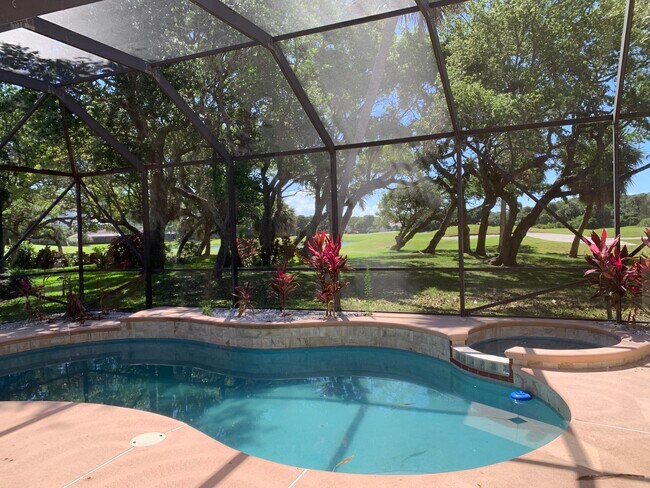 Photo - 808 Aquarina Blvd