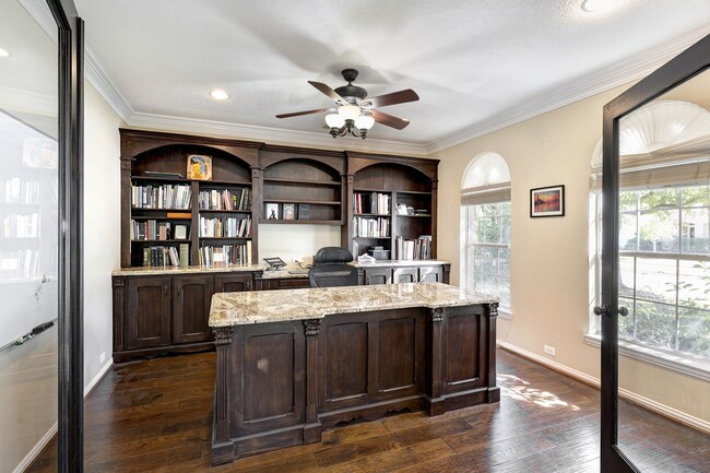 Photo - 2511 Bridgestone Park Ln