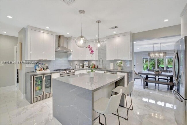 Photo - 828 SW 15th St