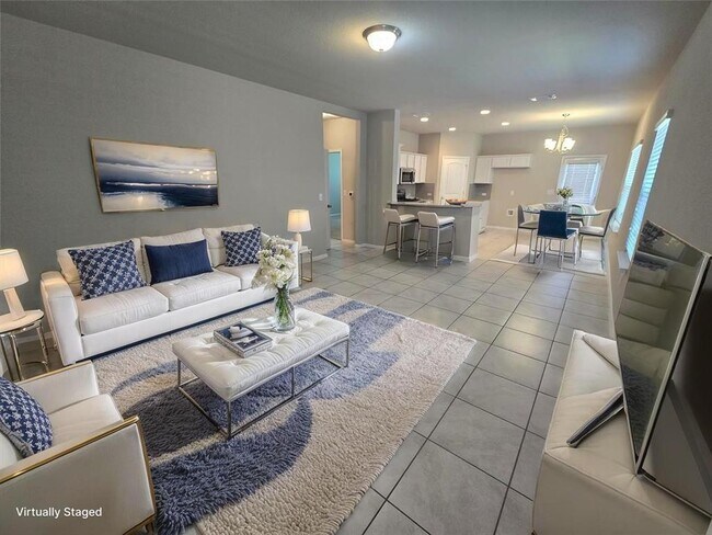 Photo - 2013 Langdale Ln House