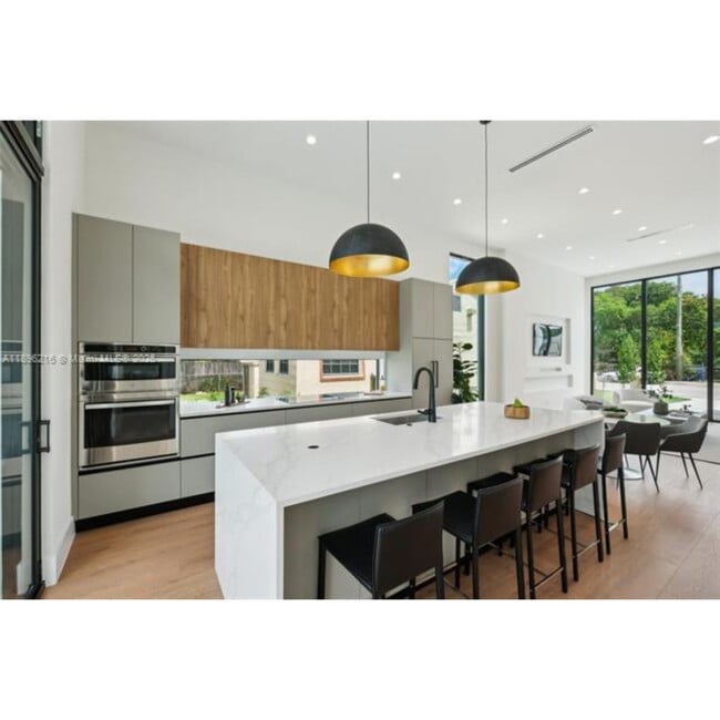 Photo - 510 NW 50th St