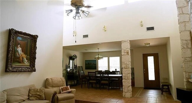 Photo - 3103 Mistywood Cir