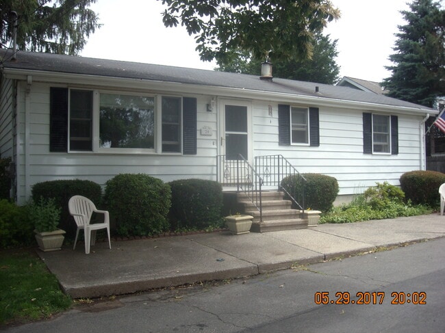 Photo - 20 Parker Pl