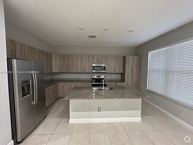 Building Photo - 20962 NW 1st Dr Rental