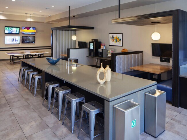 CherryCreek_amenity_java cafe