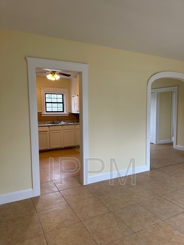 Photo - 284 Corona Cresent St