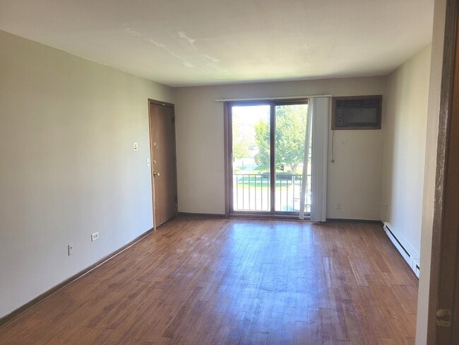 Photo - 1257 Harding Ave Unit A2