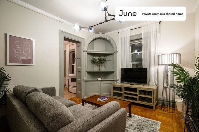 Photo - Room in Shared 4 bed/1 bath home Unit D