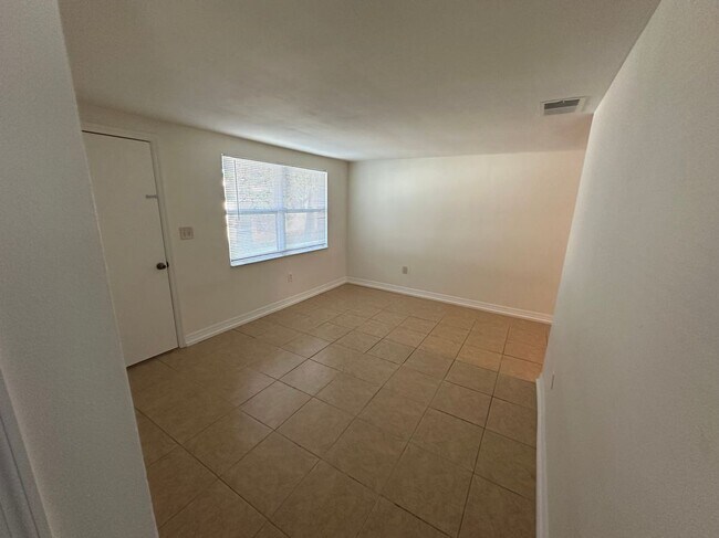 Photo - 443 90th Ave N