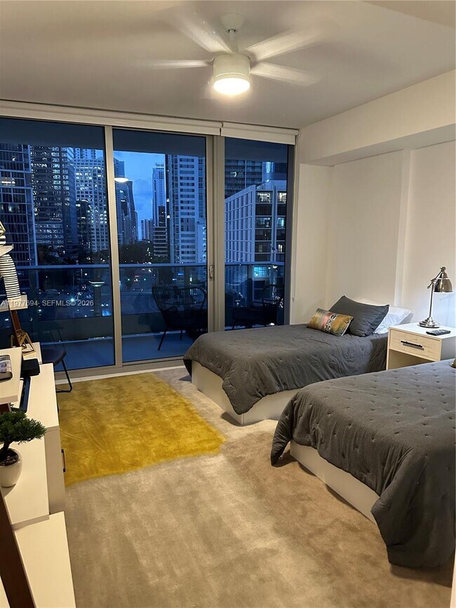 Photo - 200 S Biscayne Blvd Unidad 703