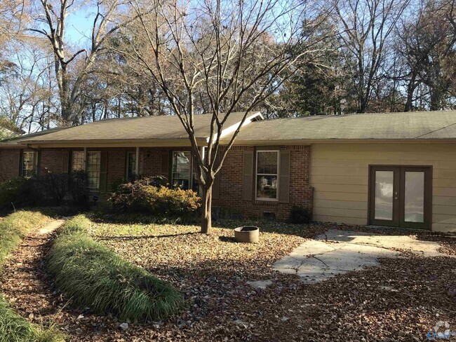 Building Photo - 518 Seaborn Dr NW Rental