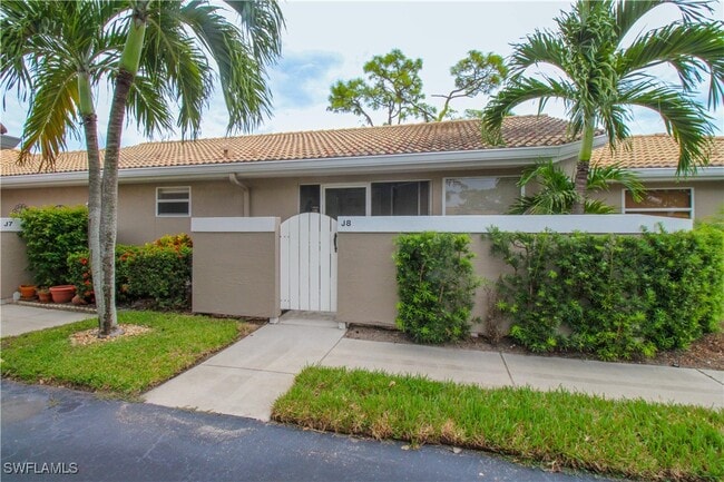 Photo - 306 Emerald Bay Cir Unit J-8