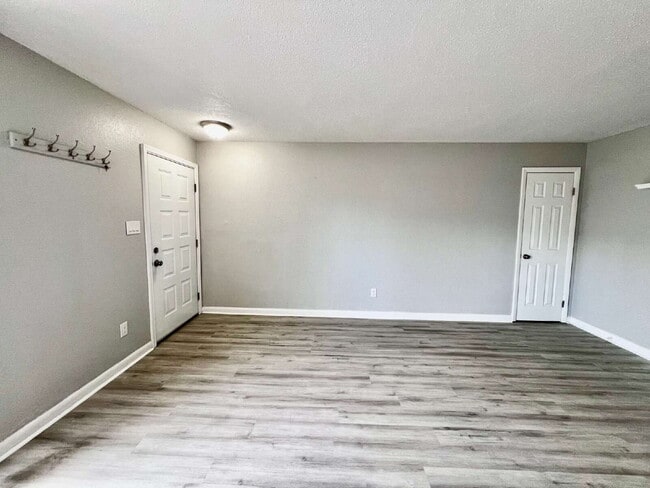 Photo - AMAZING 2 BED / 2 BATH CONDO – ONLY 8 BLOCKS FROM THE BEACH!