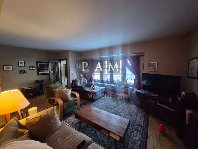 Photo - 4035 N Stowell Ave