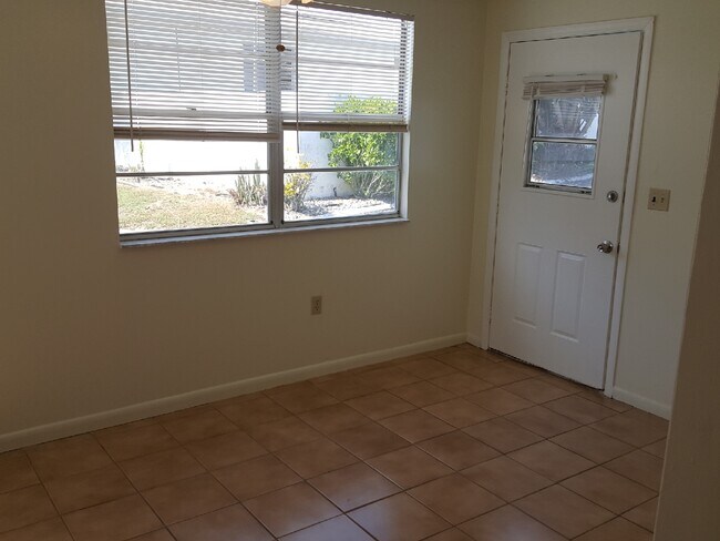 2029 Arbuckle Creek Rd Unidad 14