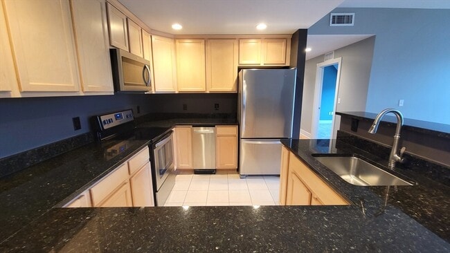 Photo - 1 Powder Mill Square Unit 404A