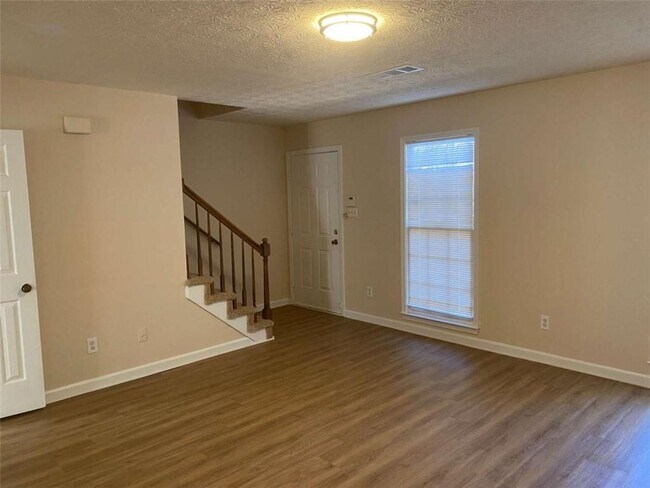 Photo - 1586 Pirkle Rd