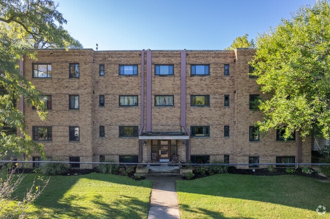 Building Photo - The 1919