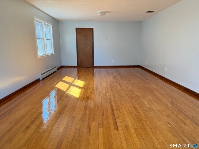 Photo - 63-65 Newbury St