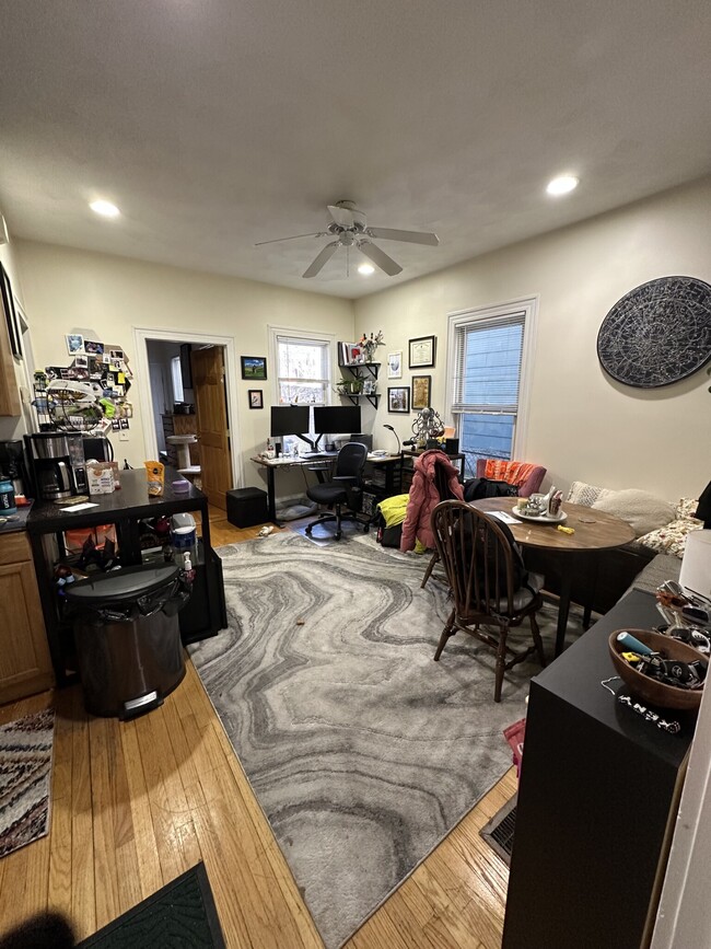 Photo - 16 Homer Sq Unit 1A