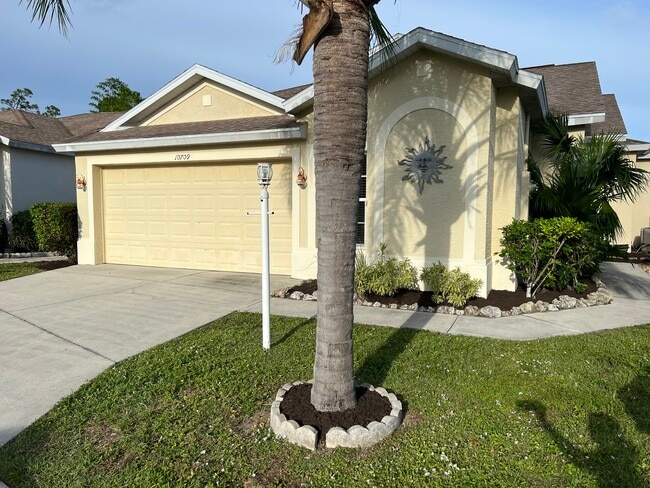 Photo - 10709 Pearl Bay Cir Casa