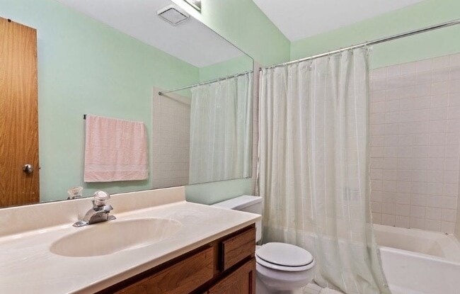 Photo - 1273 Cranbrook Dr