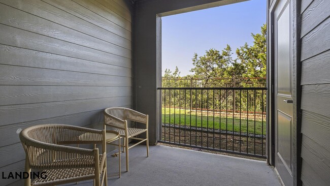 Photo - 7602 Luskey Blvd Unidad 3203