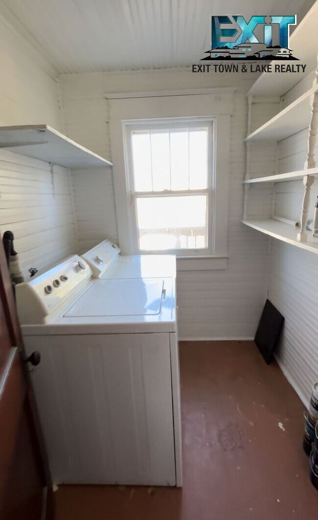 Photo - Charming 2-bed, 1-bath home in Chase City, VA