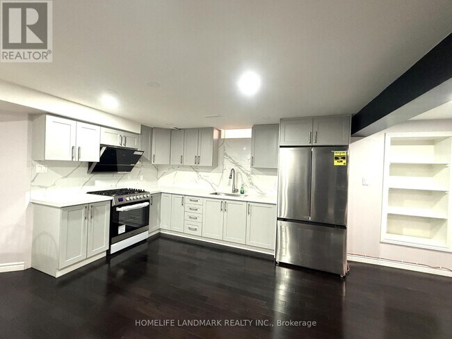 Photo - 3 Caprara Crescent