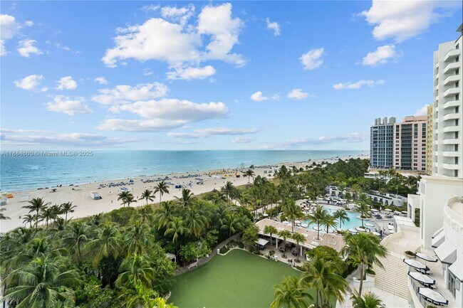 Photo - 1623 Collins Ave Unidad PH1014