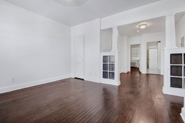 Fabulous 1 Bed 1 Bath Home in Washington DC! - Fabulous 1 Bed 1 Bath Home in Washington DC! Unidad 1