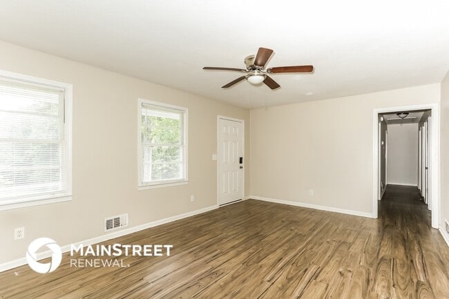 Photo - 6199 Miranda Ct